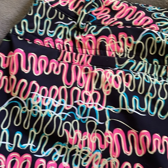 Neon geometric pattern skort size 8 - Picture 8 of 11
